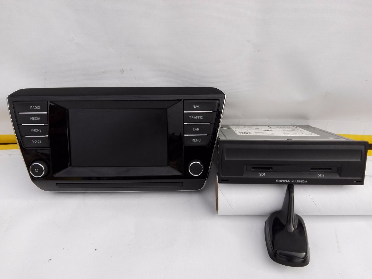 eZWm5-pIGMoX.jpg?v=2