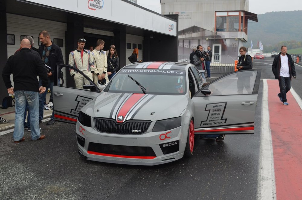Skoda Octavia Cup.JPG