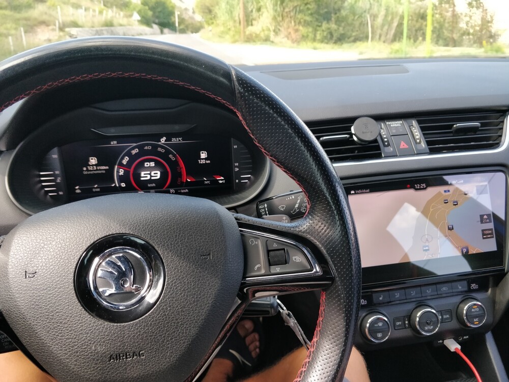 2019-10-01 12.25.16.jpg